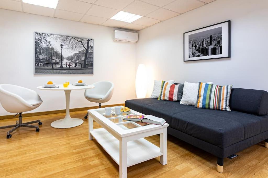 Arriola F Freshapartments Malaga Luaran gambar