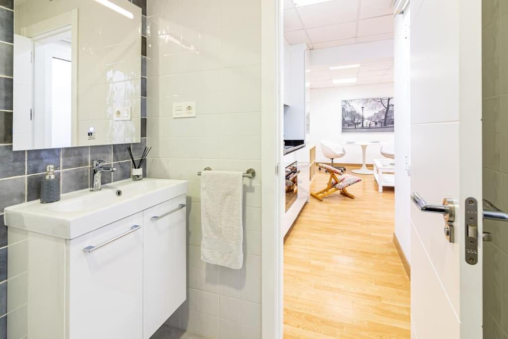 Arriola F Freshapartments Malaga Luaran gambar