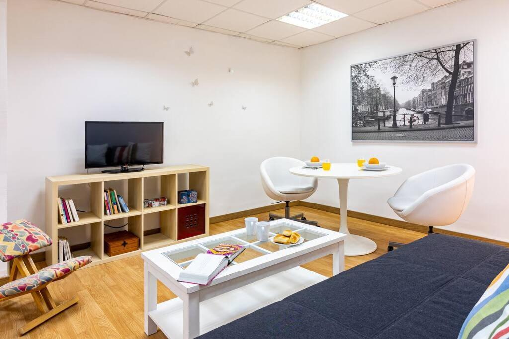 Arriola F Freshapartments Malaga Luaran gambar